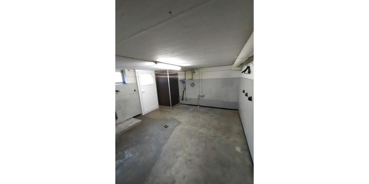 Provisionsfrei* Geräumiges, solides 2-FH mit Keller in Top Lage !!! - Zweifamilienhaus Wesel Obrighoven-Lackhausen | Angebot:25566115