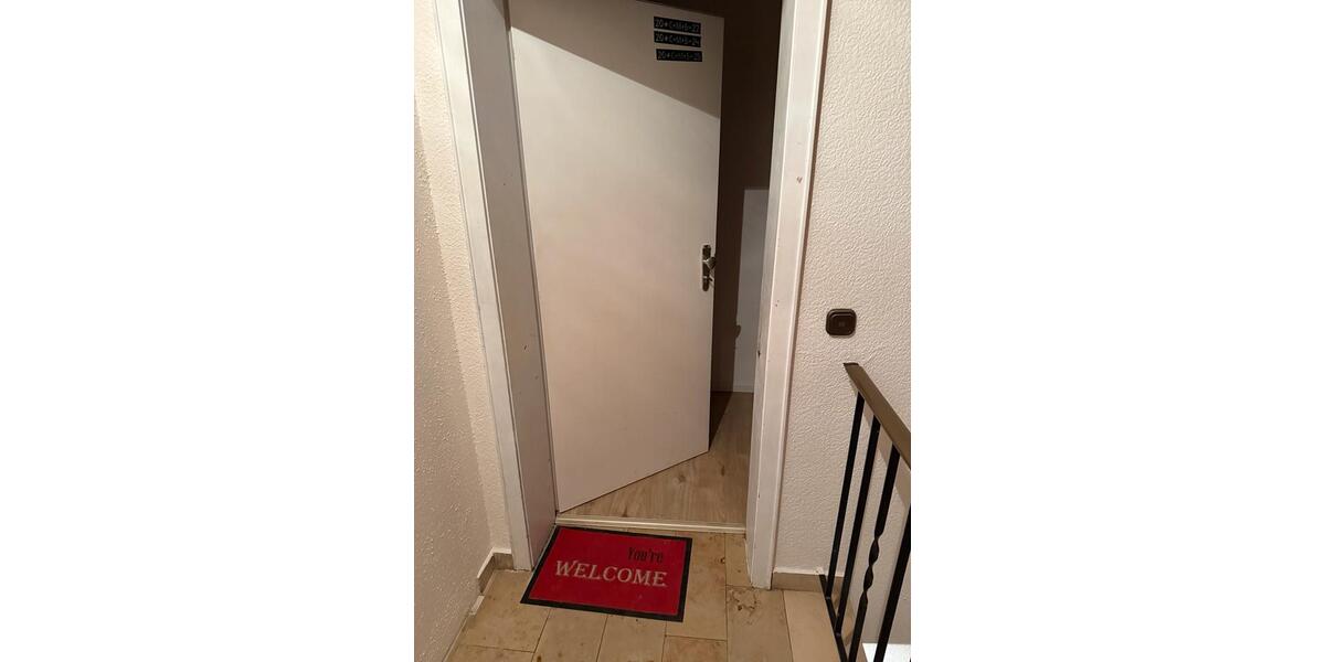 Etagenwohnung Essen Stadtbezirk VIII - 4 Zimmer, 95 m&sup2;, 1.500&euro; | Angebot:26112921