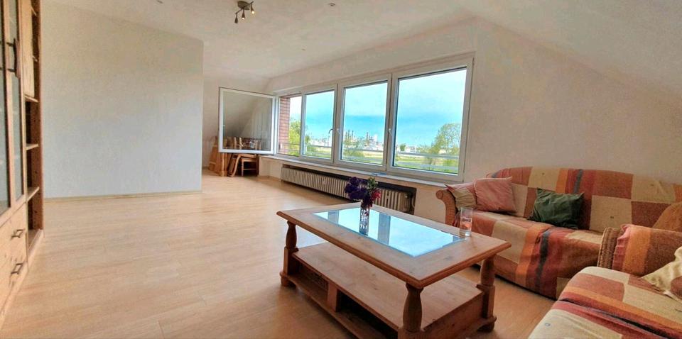 Dachgeschoßwohnung Oberhausen Schmachtendorf - 2 Zimmer, 70 m&sup2;, 1.000&euro; | Angebot:26372647