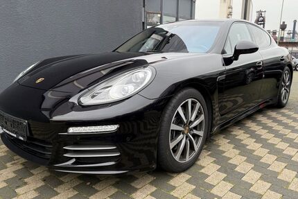 Porsche Panamera 191.000 km 24.850 &euro; Duisburg 47259