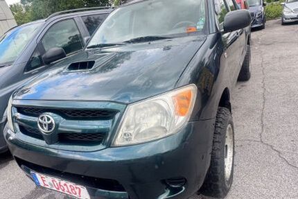 Toyota Hilux 233.000 km 9.900 &euro; Hattingen 45525