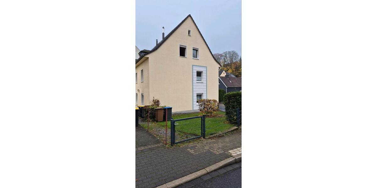 Dachgeschoßwohnung Velbert Pöthen - 2 Zimmer, 57 m&sup2;, 99.000&euro; | Angebot:24747227