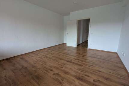 Wohnung Duisburg Rheinhausen - 2 Zimmer, 58 m&sup2;, 595&euro; | Angebot:26739042