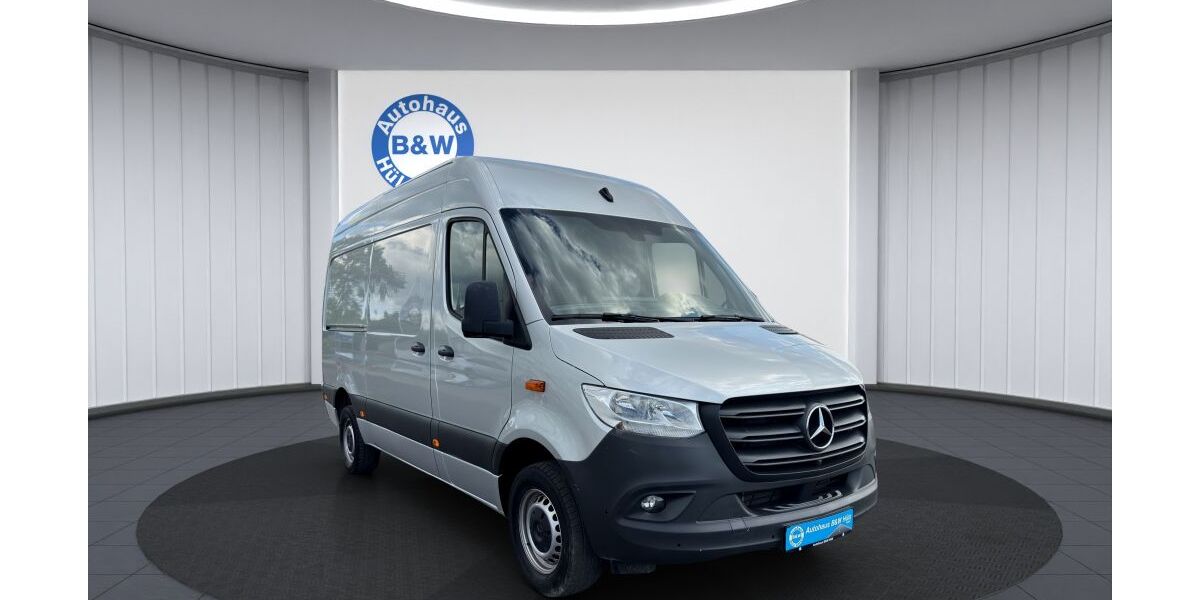 Mercedes-Benz Sprinter 27.399 km 31.899 &euro; Krefeld 47805