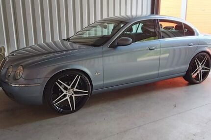 Jaguar S-Type