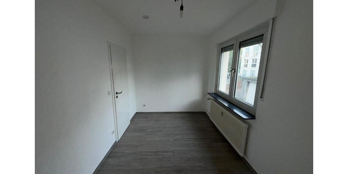Gemütliche 3-Zimmer-Wohnung mit Balkon - vollständig renoviert 3 zimmer