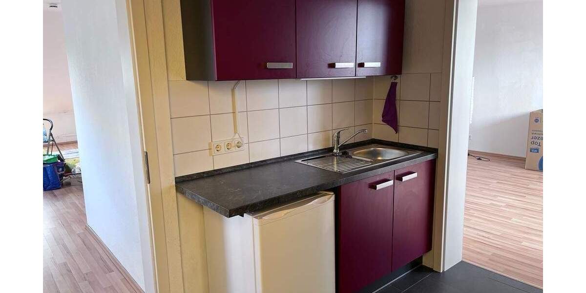 Etagenwohnung Duisburg Kaßlerfeld - 2 Zimmer, 66 m&sup2;, 590&euro; | Angebot:25278806