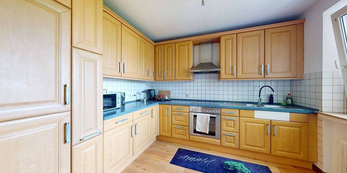 Etagenwohnung Duisburg / Wanheim-Angerhausen Wanheim-Angerhausen - 2 Zimmer, 69 m&sup2;, 149.000&euro; | Angebot:26378585