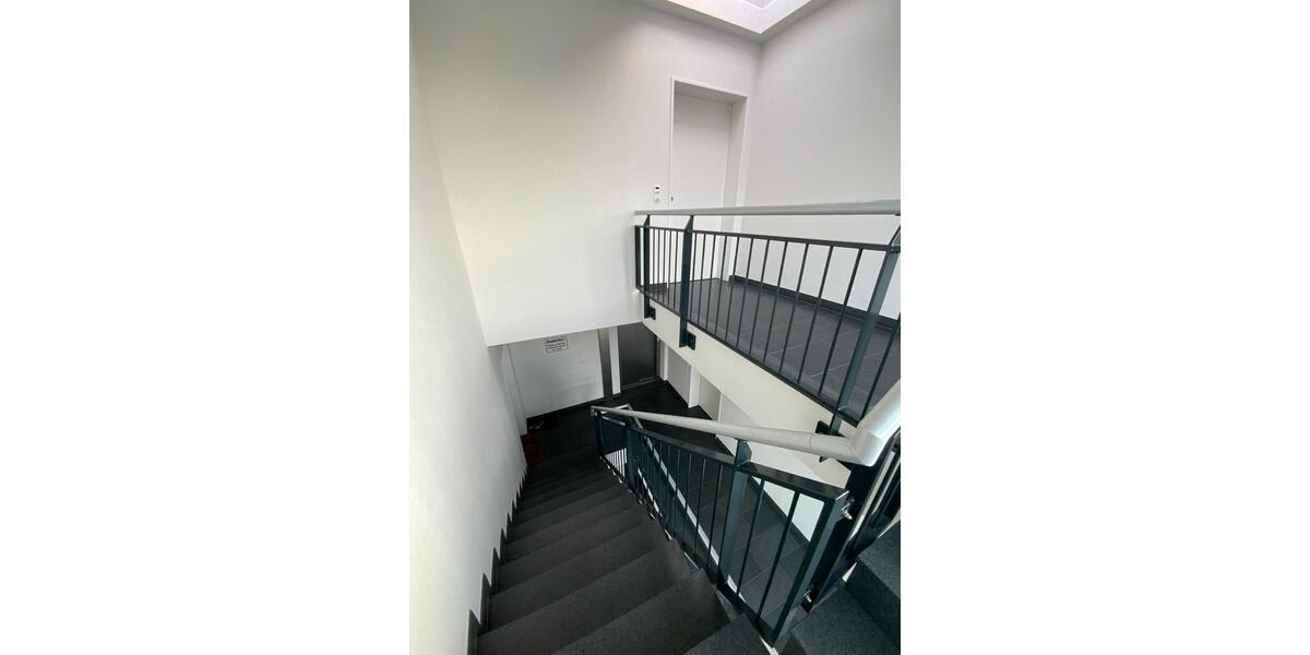 Dachgeschoßwohnung Meerbusch - 3 Zimmer, 111 m&sup2;, 1.589&euro; | Angebot:26261080