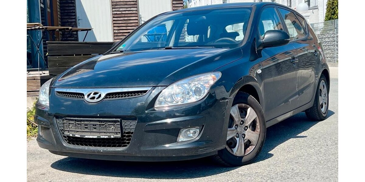 Hyundai i30 206.632 km 700 &euro; Gelsenkirchen 45884
