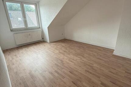 Wohnung Duisburg Beeck - 3 Zimmer, 75 m&sup2;, 860&euro; | Angebot:26374103