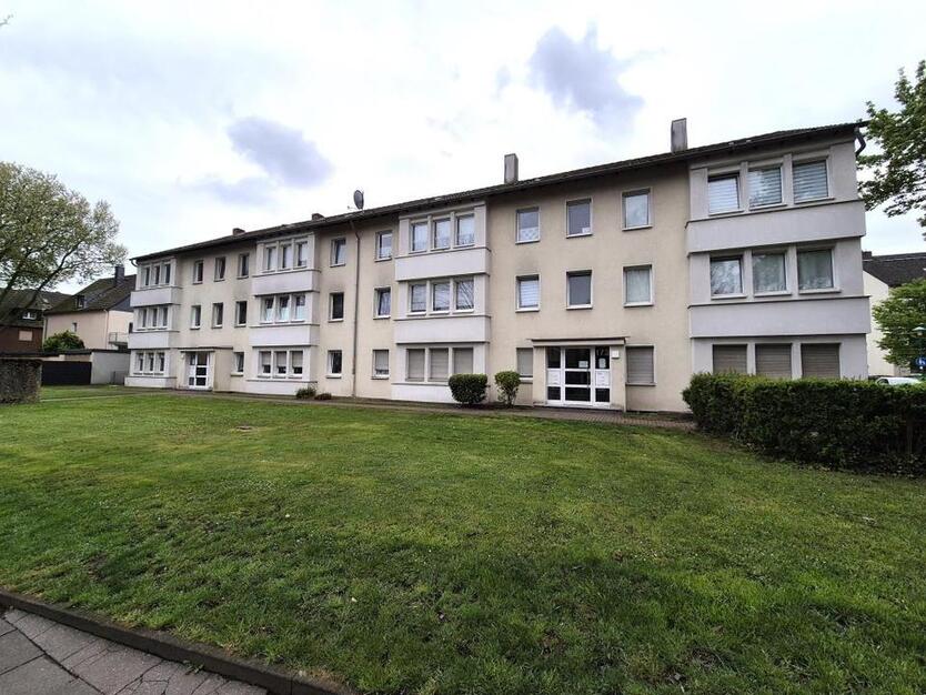 Helle 4-Zimmer-Wohnung mit Balkon! zimmer