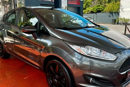 Ford Fiesta 108.362 km 5.990 &euro; Düsseldorf 40589