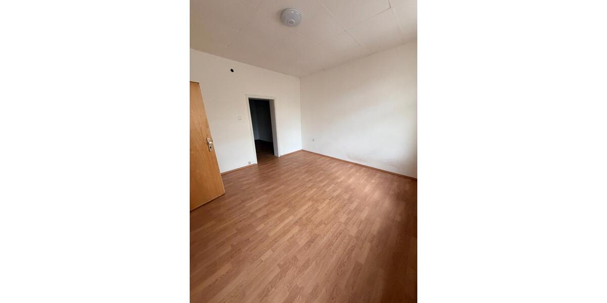 Etagenwohnung Duisburg Duisburg-Mitte - 2 Zimmer, 43 m&sup2;, 550&euro; | Angebot:26415707