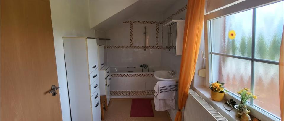 Reihenhaus Neukirchen-Vluyn Vluyn - 7 Zimmer, 155 m&sup2;, 550.000&euro; | Angebot:26989354