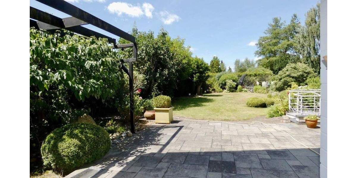 Einfamilienhaus Willich Schiefbahn - 7 Zimmer, 194 m&sup2;, 849.000&euro; | Angebot:24486302