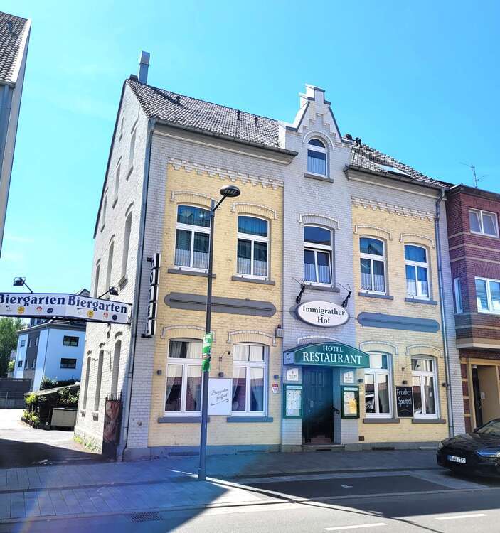 Gastronomie in Langenfeld 859.000 € 383.6 m²