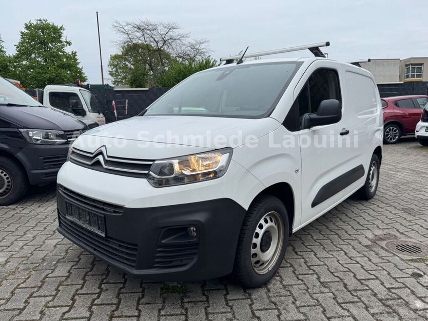 Citroen Berlingo 143.234 km 10.499 € Oberhausen 46045