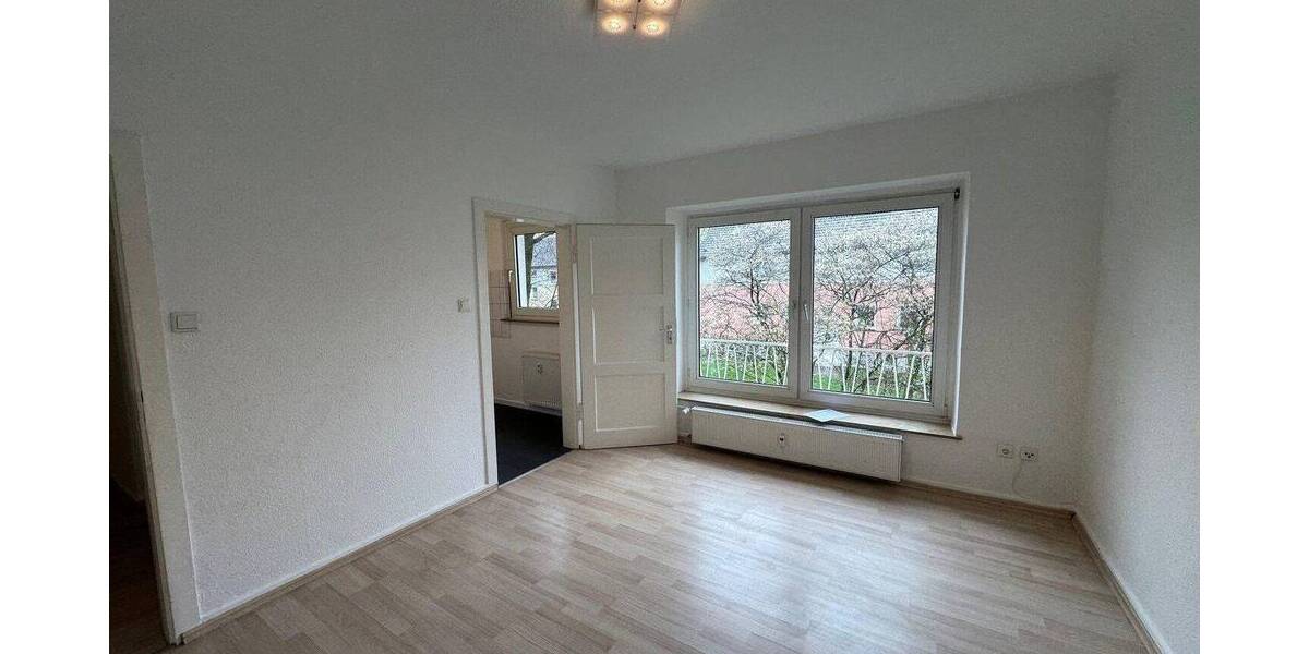 Etagenwohnung Duisburg Fahrn - 2 Zimmer, 41 m&sup2;, 356&euro; | Angebot:26887737