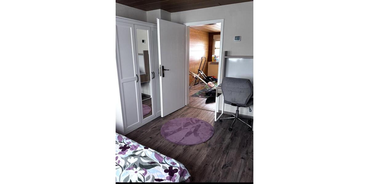 Reihenhaus Gelsenkirchen Rotthausen - 7 Zimmer, 155 m&sup2;, 1.478&euro; | Angebot:26261673