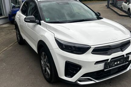 Kia Stonic 42.000 km 20.390 € Gelsenkirchen 45899