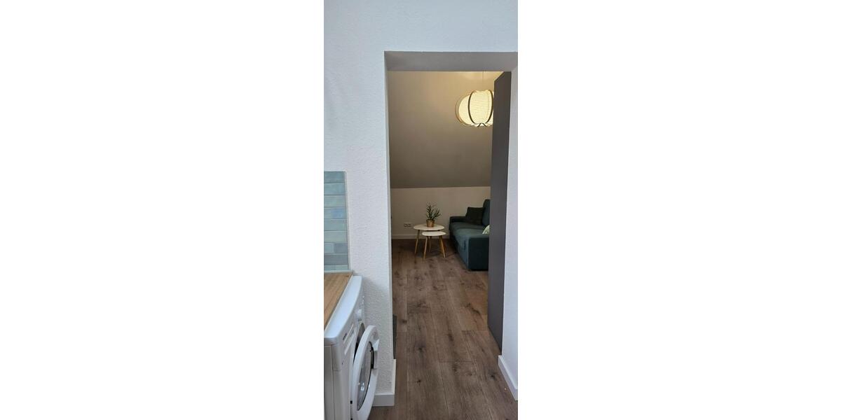 Dachgeschoßwohnung Bottrop Ebel - 2 Zimmer, 31 m&sup2;, 590&euro; | Angebot:25396072