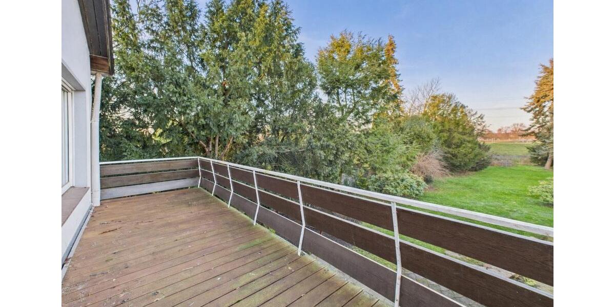 Doppelhaushälfte Dinslaken - 4 Zimmer, 160 m&sup2;, 1.900&euro; | Angebot:25539481