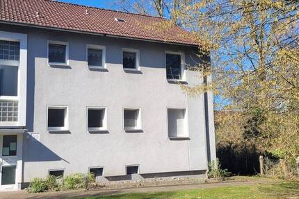 Familienfreundliche 4-Zimmer-Wohnung.......Paketverkauf mit der baugleichen Wohnung im OG 4 zimmer