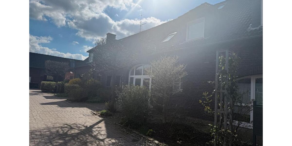 Etagenwohnung Rheinberg - 3.5 Zimmer, 95 m&sup2;, 990&euro; | Angebot:25646359