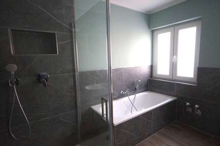 Wohnung Krefeld Gartenstadt - 3.5 Zimmer, 106 m&sup2;, 359.000&euro; | Angebot:27152764