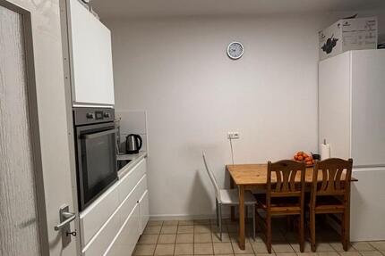 Wohnung Düsseldorf Stadtbezirk 8 - 1 Zimmer, 35 m&sup2;, 450&euro; | Angebot:25292859