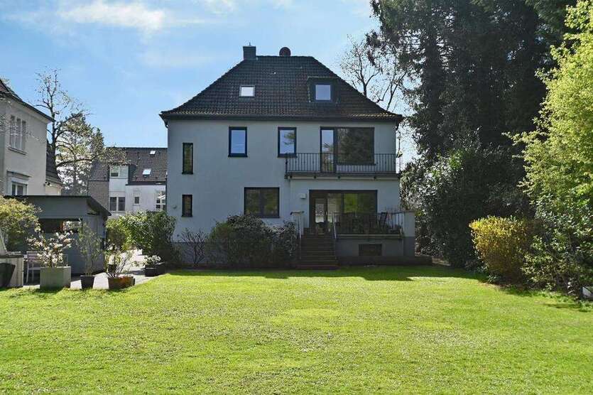Haus zum Kaufen in Ratingen 1.295.000 € 208 m²