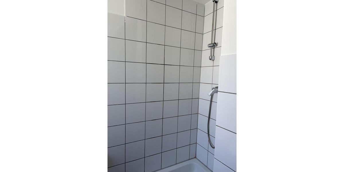 Dachgeschoßwohnung Duisburg - 2 Zimmer, 47 m&sup2;, 470&euro; | Angebot:26427157