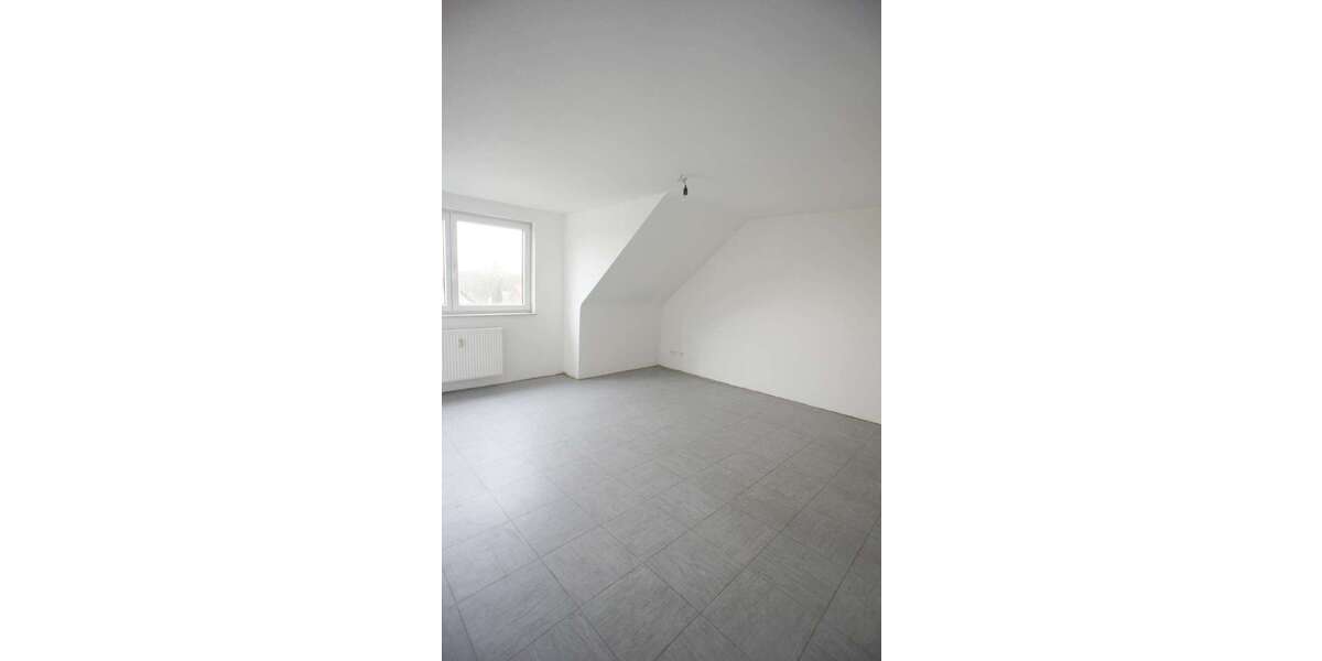 Wohnung zum Mieten in Duisburg 425,46 € 60.78 m² 3 zimmer