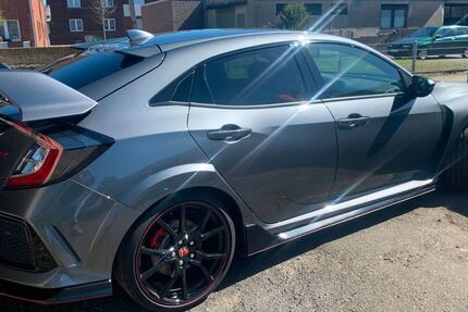 Honda Civic 10.500 km 38.900 &euro; Kamp-Lintfort 47475