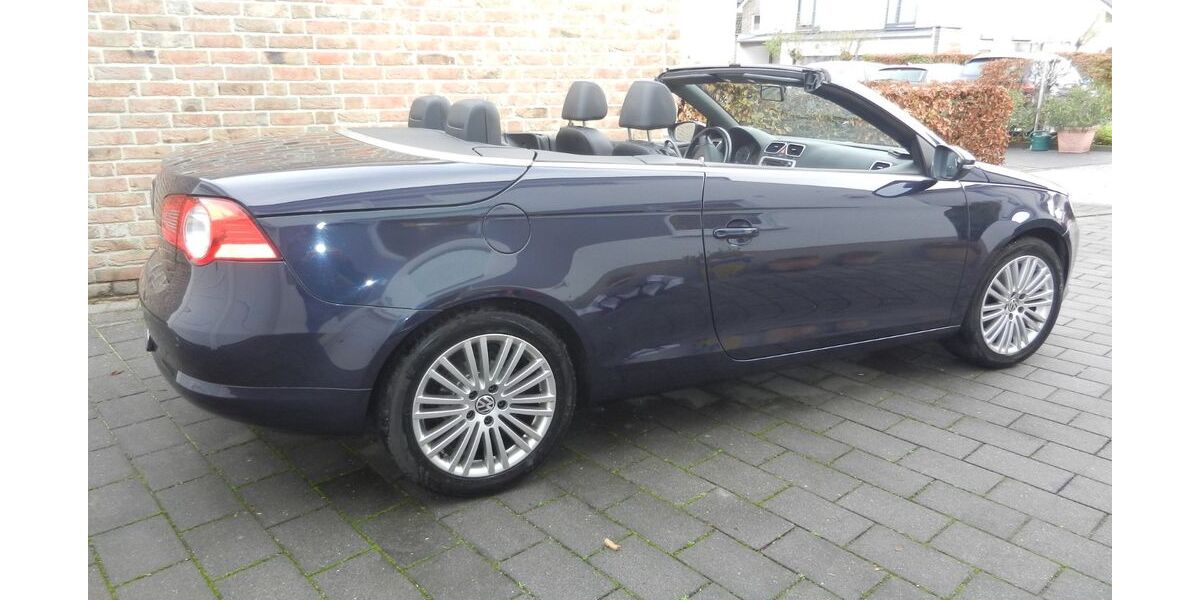 VW Eos 95.000 km 7.950 € Tönisvorst 47918