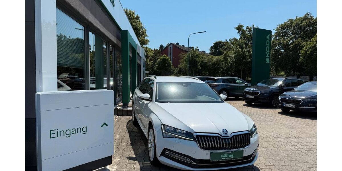 Skoda Superb 59.250 km 25.700 &euro; Neuss 41462