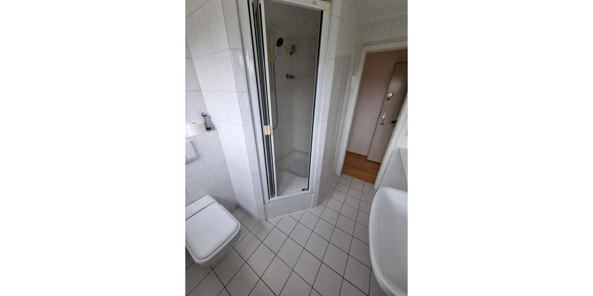 Dachgeschoßwohnung Ratingen - 2 Zimmer, 68 m&sup2;, 745&euro; | Angebot:24426939