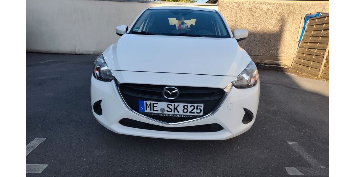 Mazda 2 80.000 km 9.300 &euro; Duisburg 47259