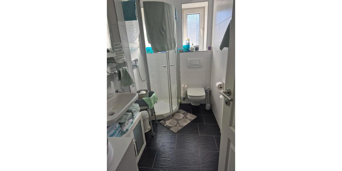 Erdgeschoßwohnung Essen Stadtbezirk III - 2 Zimmer, 83 m&sup2;, 780&euro; | Angebot:26380168