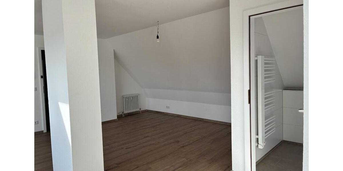 Dachgeschoßwohnung Dinslaken - 1 Zimmer, 56 m&sup2;, 129.000&euro; | Angebot:25252994
