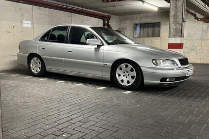 Opel Omega 200.000 km 911 € Wesel 46483