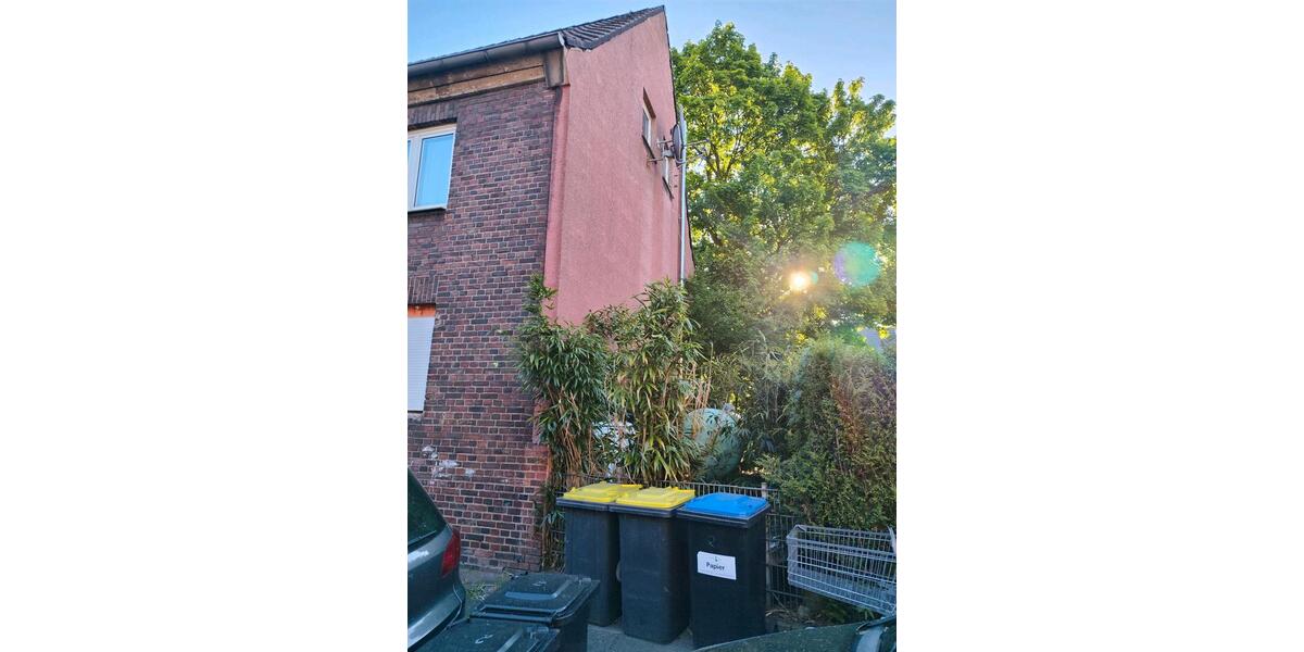 Mehrfamilienhaus, Wohnhaus Duisburg Rheinhausen - 12 Zimmer, 250 m&sup2;, 330.000&euro; | Angebot:26474759
