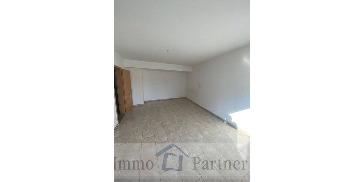 Etagenwohnung Duisburg / Aldenrade Aldenrade - 4 Zimmer, 118 m&sup2;, 158.000&euro; | Angebot:23982412