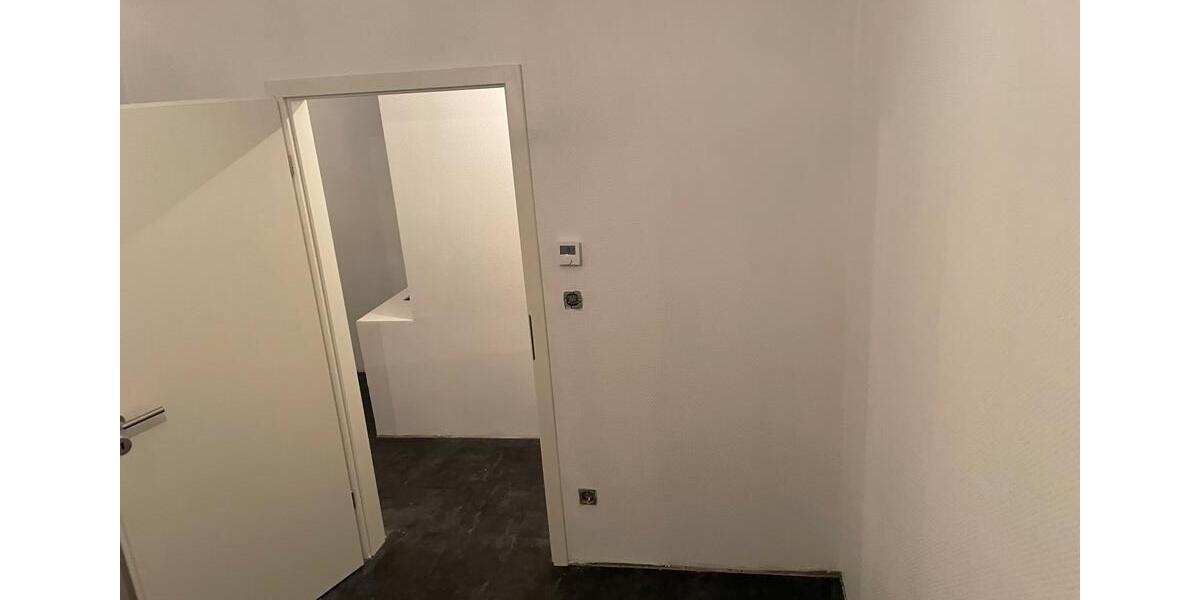 Etagenwohnung Wesel Fusternberg - 2.5 Zimmer, 99 m&sup2;, 1.300&euro; | Angebot:25765151