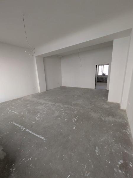 Ehemaliges Reisebüro auf der Rather Straße zu vermieten zimmer