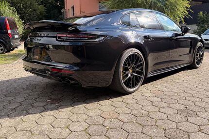 Porsche Panamera 102.800 km 57.900 &euro; Essen 45277