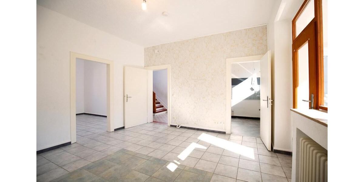 Doppelhaushälfte Dinslaken Hiesfeld - 6 Zimmer, 146 m&sup2;, 399.000&euro; | Angebot:26803548