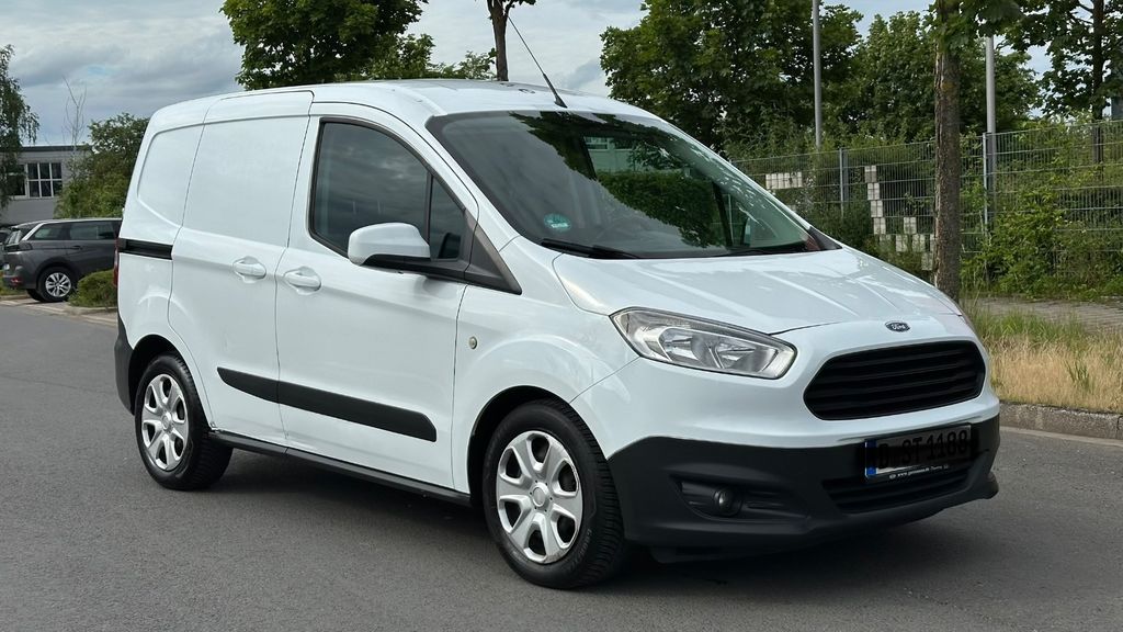 Ford Transit Courier 119.000 km 6.700 &euro; Neuss 41460