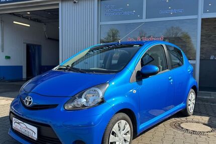 Toyota Aygo (X) 63.415 km 5.950 € Ratingen (Nähe Düsseldorf) 40883